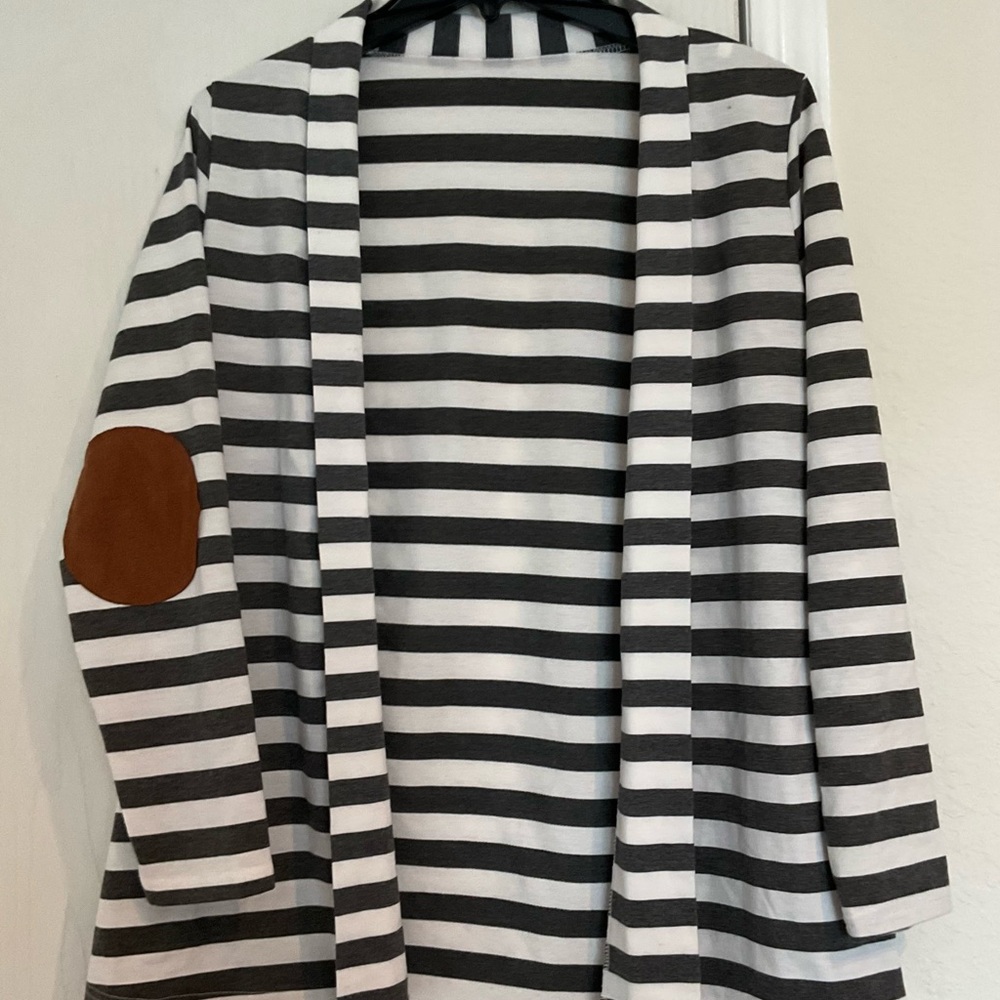 Striped Black and White Women's Cardigan